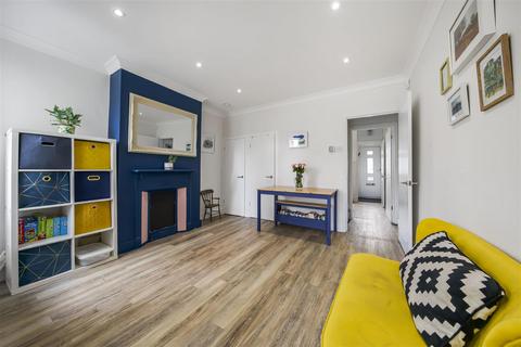 4 Kendall Road, Isleworth, TW7 6RA