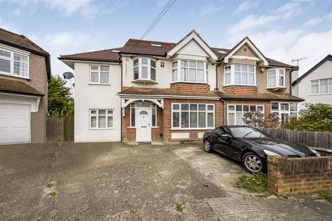 7 bedroom semi-detached house for sale, Oaklands Avenue, Osterley