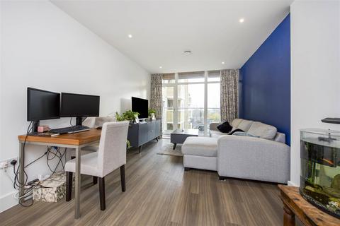 1 bedroom apartment for sale, Frazer Nash Close, Isleworth