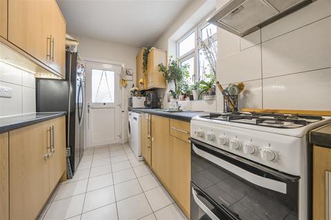 3 bedroom semi-detached house for sale, Rosebery Road, Hounslow