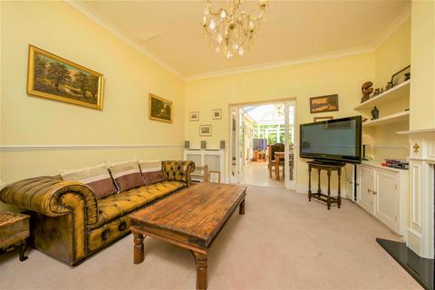 7a Talbot Road, Isleworth, TW7 7HG
