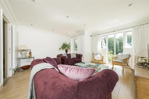 29 Herons Place, Isleworth, TW7 7BE