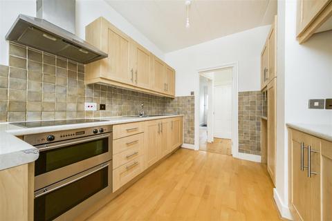 21 Netherton Road, Twickenham, TW1 1LZ