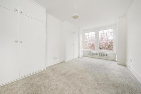 21 Netherton Road, Twickenham, TW1 1LZ