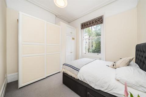 1 bedroom apartment for sale, St. Margarets Road, St Margarets Village