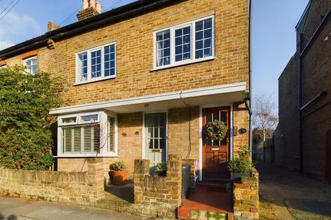 134 Haliburton Road, Twickenham, TW1 1PH