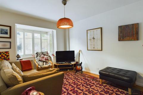 134 Haliburton Road, Twickenham, TW1 1PH