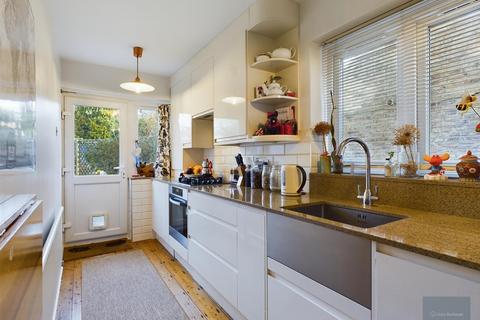 134 Haliburton Road, Twickenham, TW1 1PH