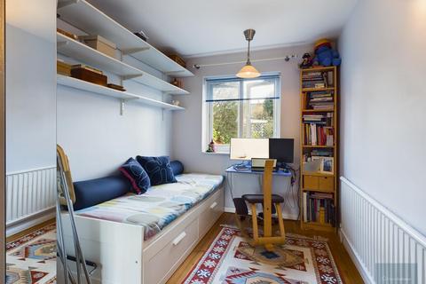 134 Haliburton Road, Twickenham, TW1 1PH