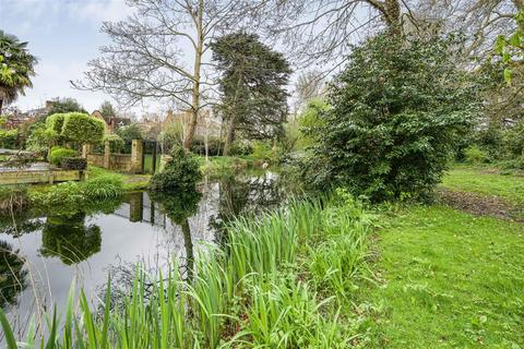 50 Ailsa Road, Twickenham, TW1 1QW