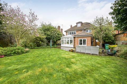 50 Ailsa Road, Twickenham, TW1 1QW