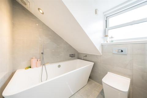 23 Haliburton Road, Twickenham, TW1 1PD