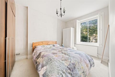 1 bedroom apartment for sale, Richmond Road, East Twickenham