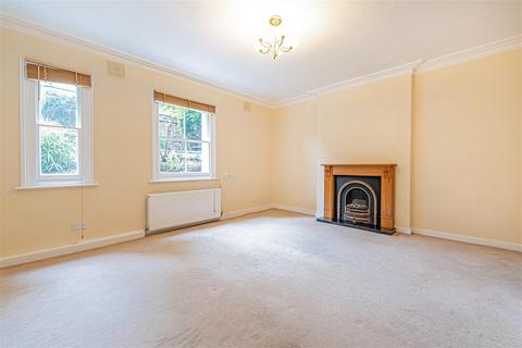 1 bedroom apartment for sale, Rosslyn Road, East Twickenham