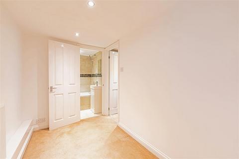 1 bedroom apartment for sale, Rosslyn Road, East Twickenham