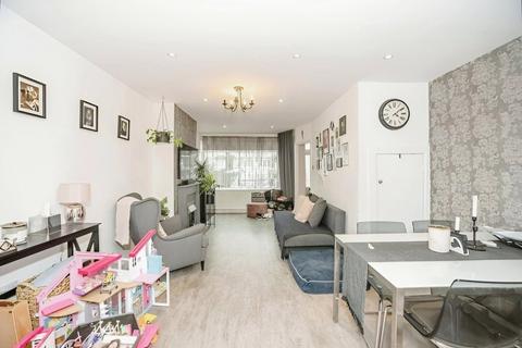 2 bedroom terraced house for sale, Parkside Avenue, Bexleyheath DA7