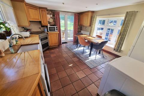 2 bedroom end of terrace house for sale, Beccles Road, Fritton.