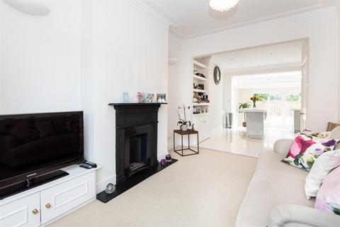 4 bedroom house to rent, Latham Road, Twickenham