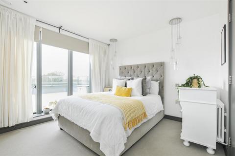 2 bedroom penthouse for sale, Brewery Lane, Twickenham