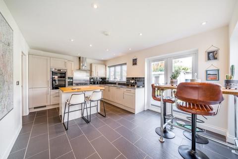 Mallard Cottage Combe Lane, Wormley, Godalming, GU8 5SX