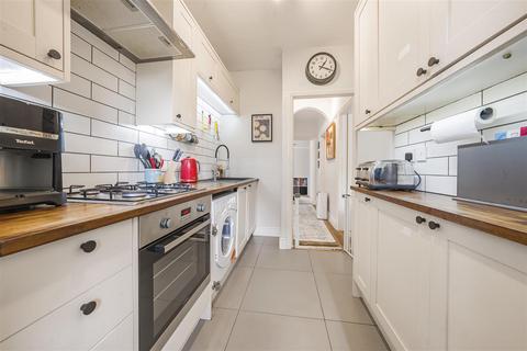 74 Selkirk Road, Twickenham, TW2 6PU