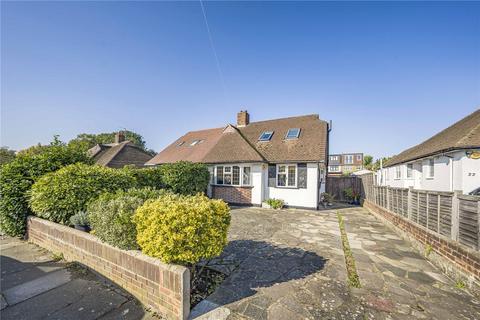 4 bedroom semi-detached house for sale, Woodlawn Crescent, Twickenham