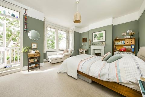 46 Bonser Road, Twickenham, TW1 4RG