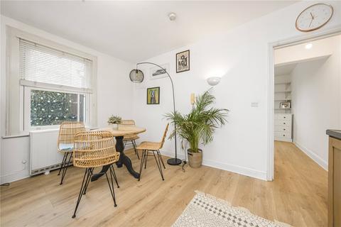 2 bedroom apartment for sale, Kneller Road, Twickenham