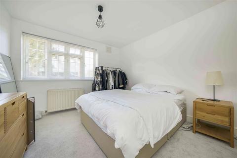 2 bedroom apartment for sale, Clifden Road, Twickenham