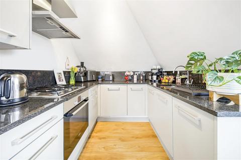 1 bedroom apartment for sale, Chudleigh Road, Twickenham