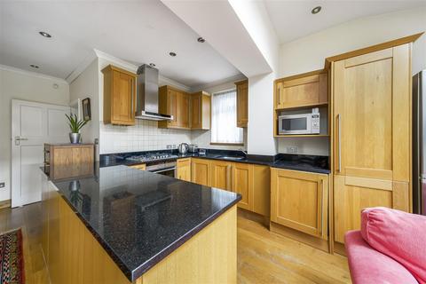 35 Chudleigh Road, Twickenham, TW2 7QP