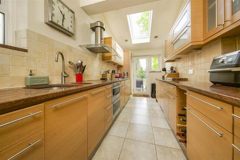 4 bedroom semi-detached house for sale, St. Vincent Road, Twickenham