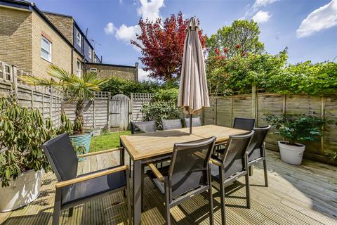 30 Whitton Road, Twickenham, TW1 1BJ