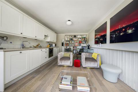 2 bedroom apartment for sale, Strawberry Vale, Twickenham