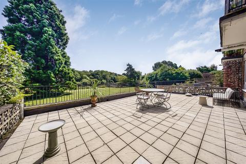 2 bedroom apartment for sale, Strawberry Vale, Twickenham