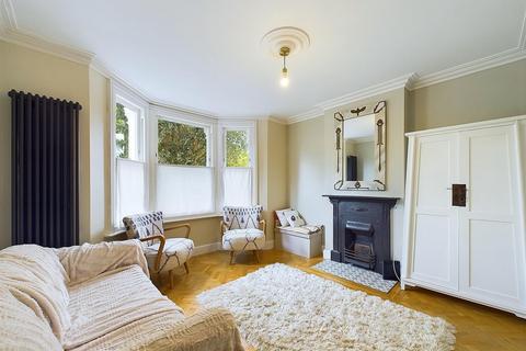 5 bedroom semi-detached house for sale, Gothic Road, Twickenham