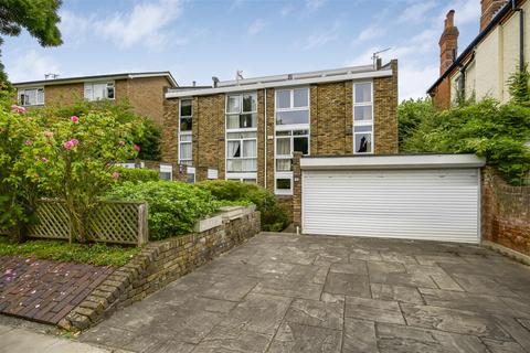 4 bedroom semi-detached house for sale, Popes Grove, Twickenham