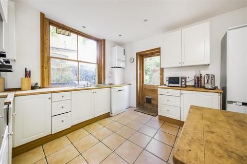 16 Cornwall Road, Twickenham, TW1 3LS
