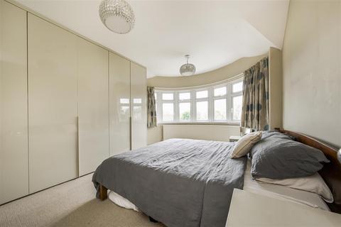 4 bedroom detached house for sale, London Road, Twickenham