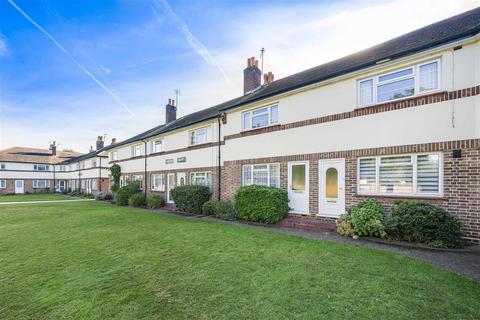 2 bedroom apartment for sale, Hampton Road, Twickenham