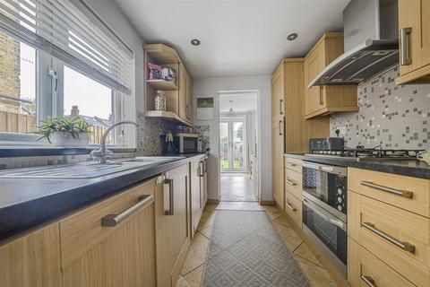 3 bedroom terraced house for sale, May Road, Twickenham