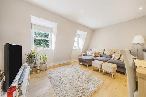 1 bedroom apartment for sale, The Green, Twickenham