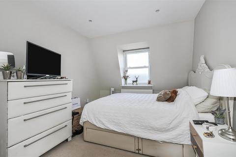 1 bedroom apartment for sale, The Green, Twickenham