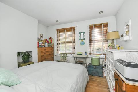 2 bedroom terraced house for sale, Marsh Farm Road, Twickenham