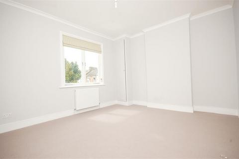63 Priory Road, Hampton, TW12 2PG