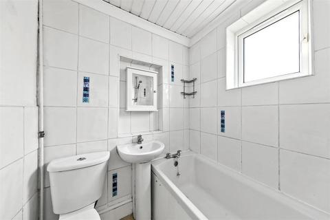 88 Hereford Road, Feltham, TW13 5BS