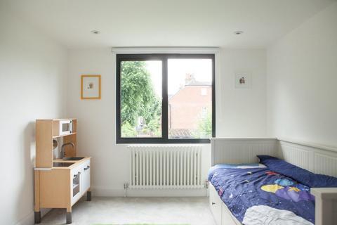 4 bedroom house to rent, Stanmore Gardens, Richmond