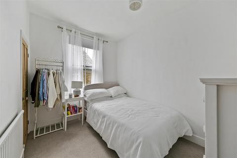 13 Gomer Place, Teddington, TW11 9AR