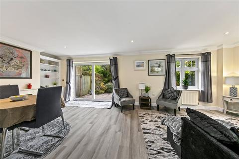 4 bedroom semi-detached house for sale, Elmfield Avenue, Teddington