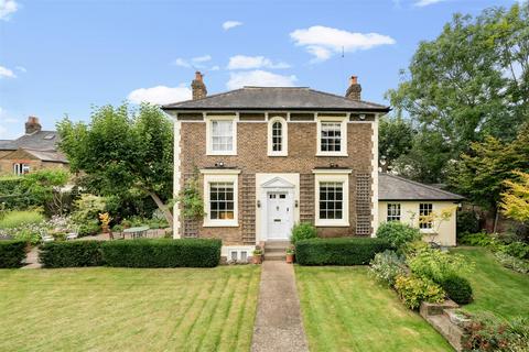 4 bedroom detached house for sale, Seymour Road, Hampton Wick